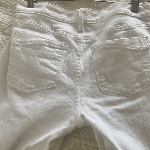 Express white jeans. Barely boot low rise. 8L. Worn once. Mint condition - Picture 3 of 3
